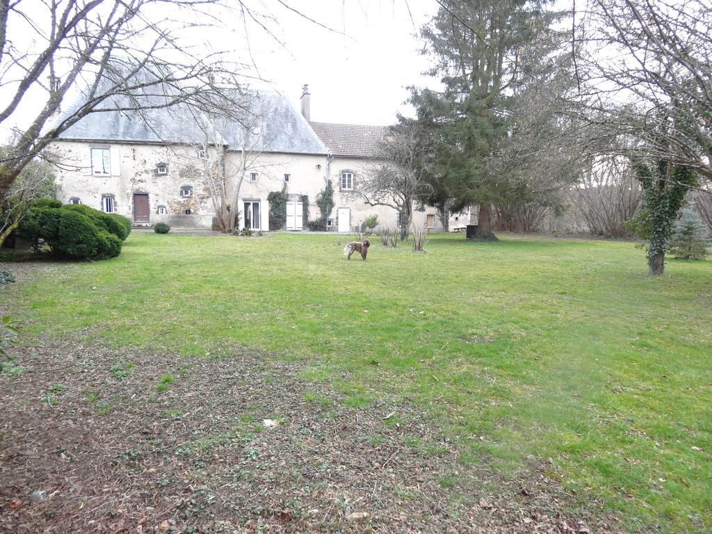 La Bromontoise Chambres D'Hotes Pontgibaud Esterno foto