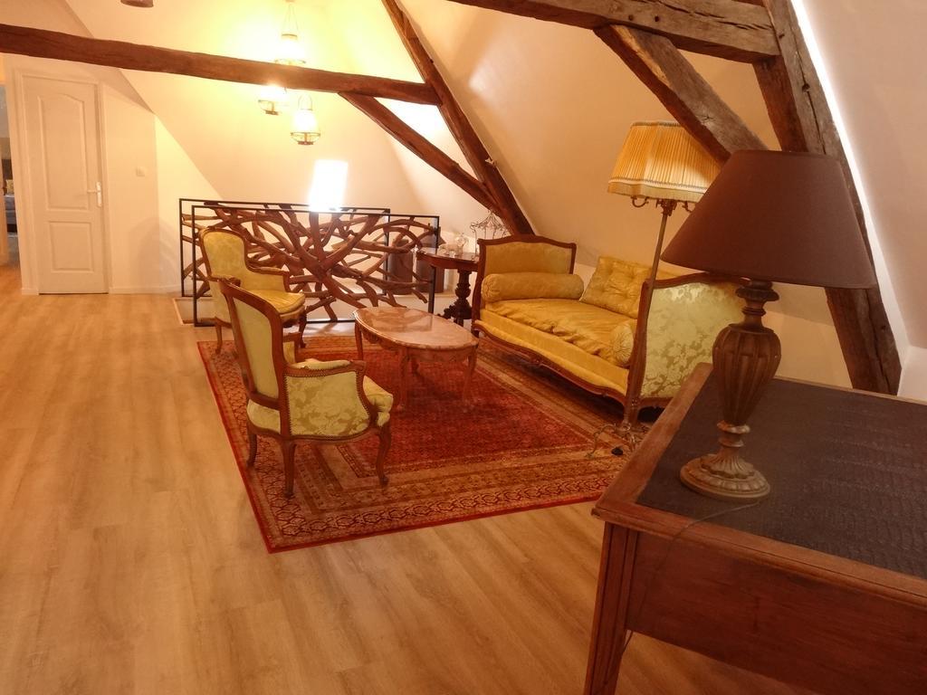 La Bromontoise Chambres D'Hotes Pontgibaud Esterno foto