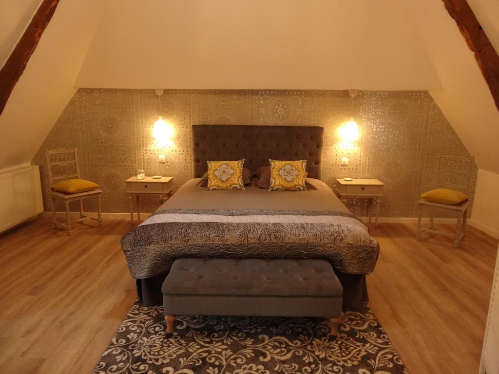 La Bromontoise Chambres D'Hotes Pontgibaud Esterno foto