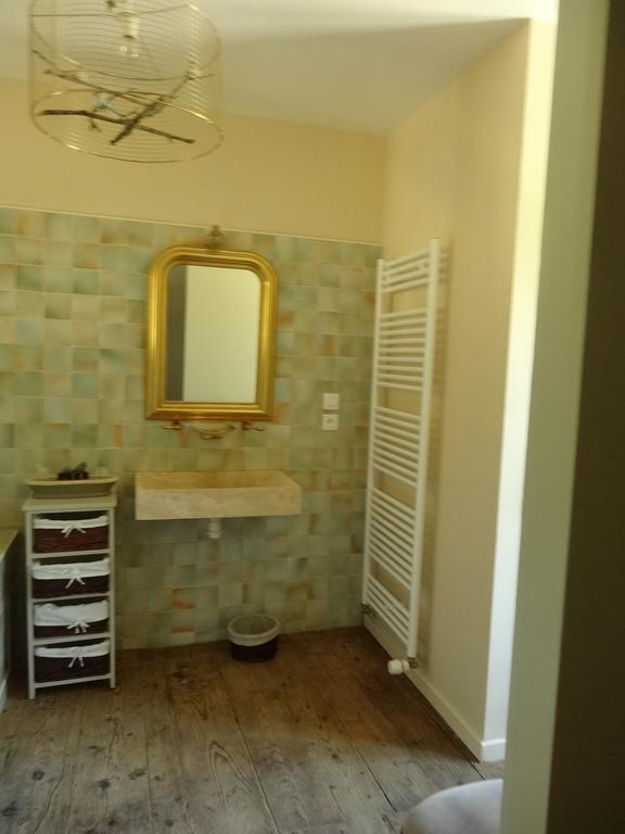 La Bromontoise Chambres D'Hotes Pontgibaud Esterno foto