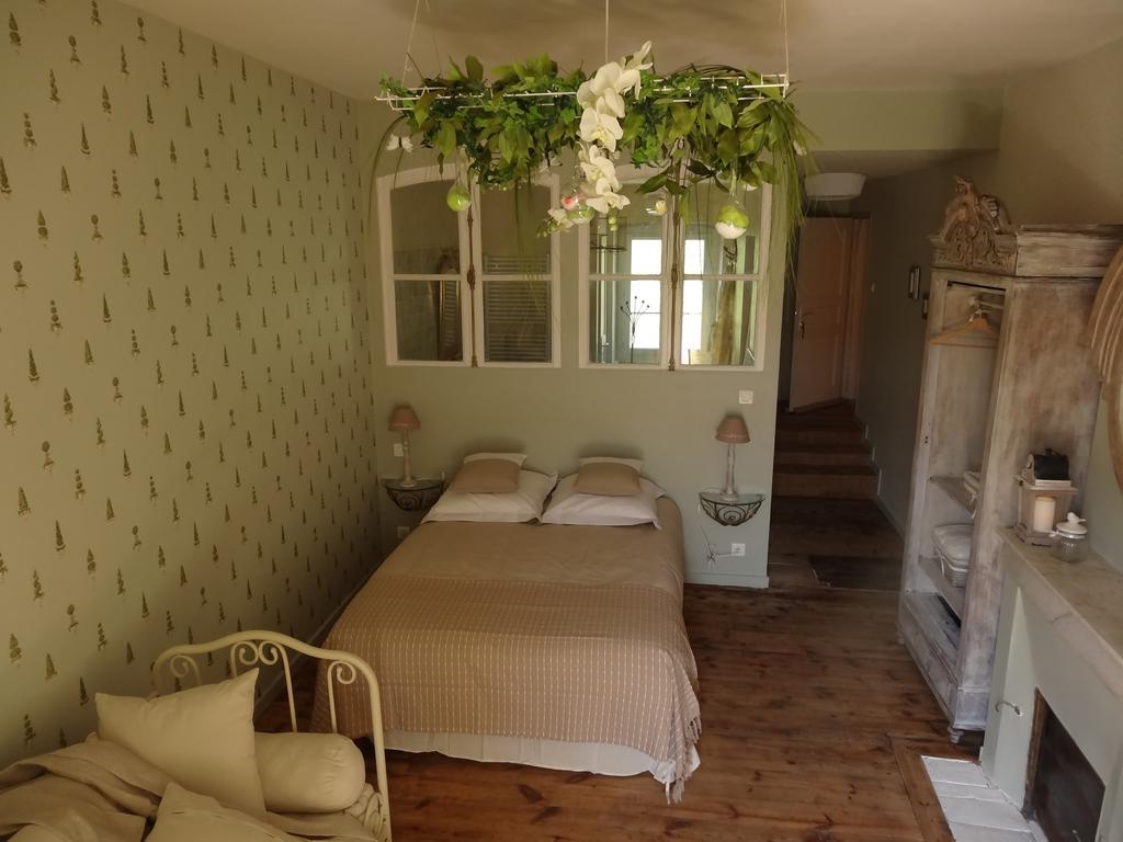 La Bromontoise Chambres D'Hotes Pontgibaud Esterno foto
